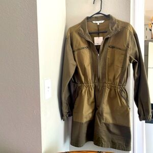 Zara m dress in a musty green